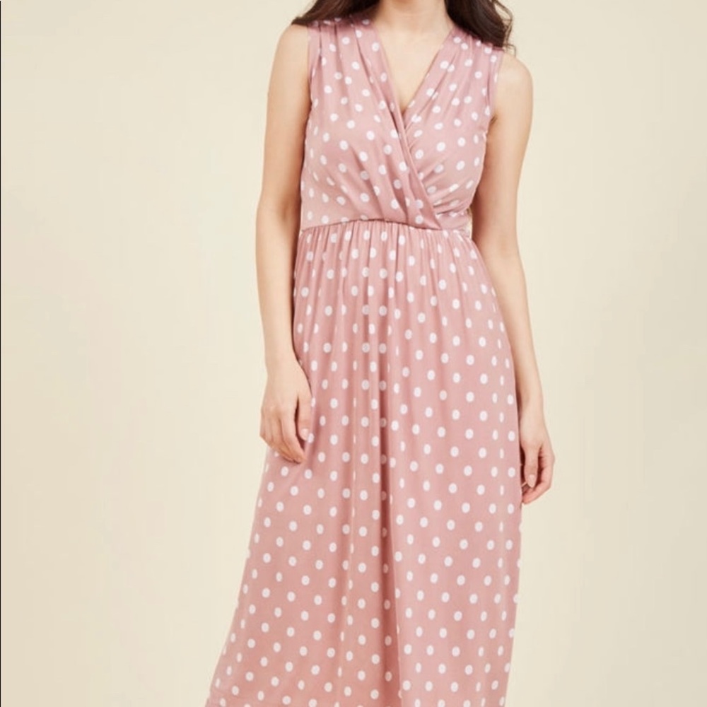 Pink polka dot midi dress with slit